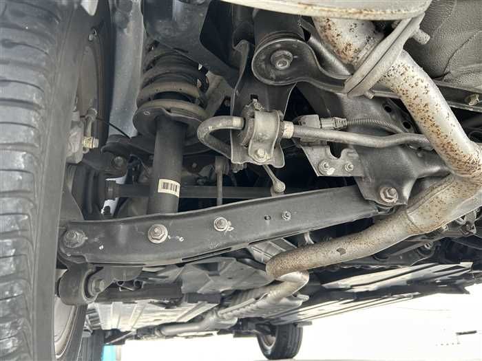 2013 Subaru Forester DBA-SJG (UW-mu3i3mh77ewb)[25]