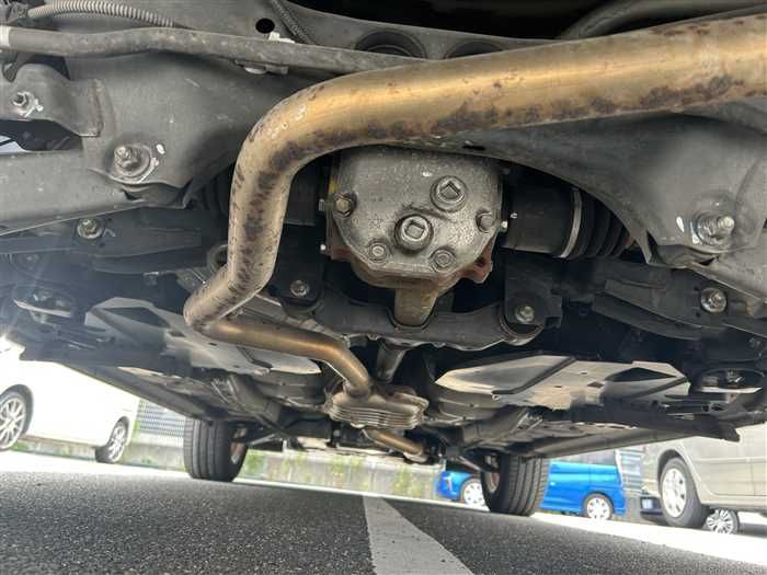2015 Subaru Forester DBA-SJ5 (UW-mu3i3n9z45q2)[26]