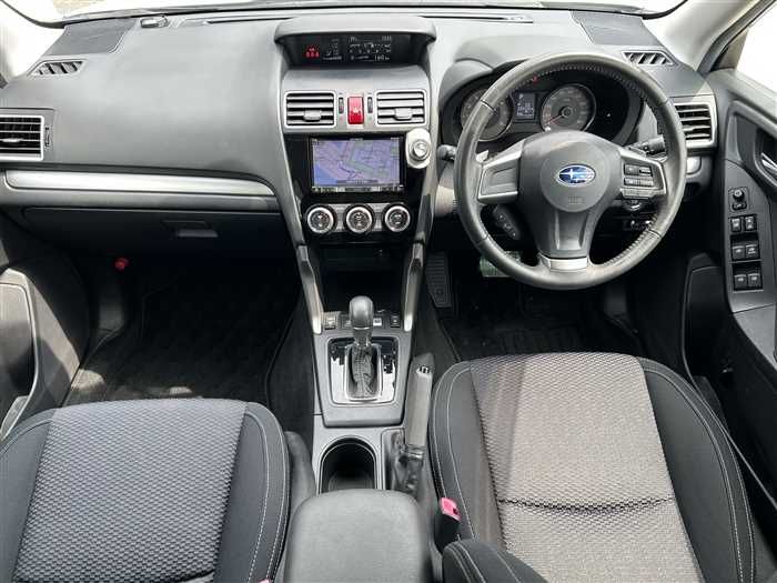 2015 Subaru Forester DBA-SJ5 (UW-mu3i3n9z45q2)[10]