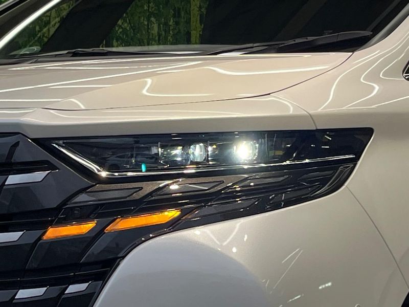 2024 Toyota Alphard Hybrid 6AA-AAHH40W (UW-6aaa072743aa2)[13]