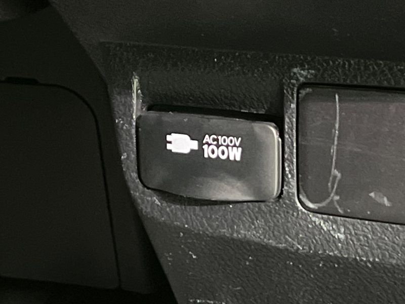 2017 Toyota Vellfire DBA-AGH30W (UW-6aaa073d2814d)[22]