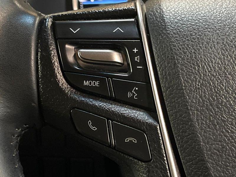 2018 Toyota Alphard DBA-AGH30W (UW-6aaa07414ebba)[14]