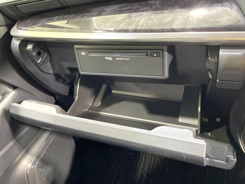 2021 Toyota Alphard 3BA-AGH30W (UW-6aaa074981785)[11]