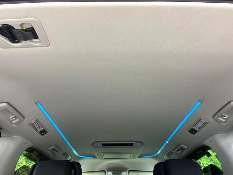 2021 Toyota Alphard 3BA-AGH35W (UW-6aaa07564effa)[9]