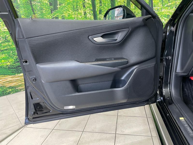 2019 Toyota Crown 3BA-ARS220 (UW-6aaa07674bc16)[15]