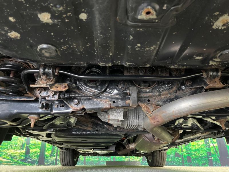 2014 Toyota Harrier Hybrid DAA-AVU65W (UW-6aaa076a8b4aa)[7]