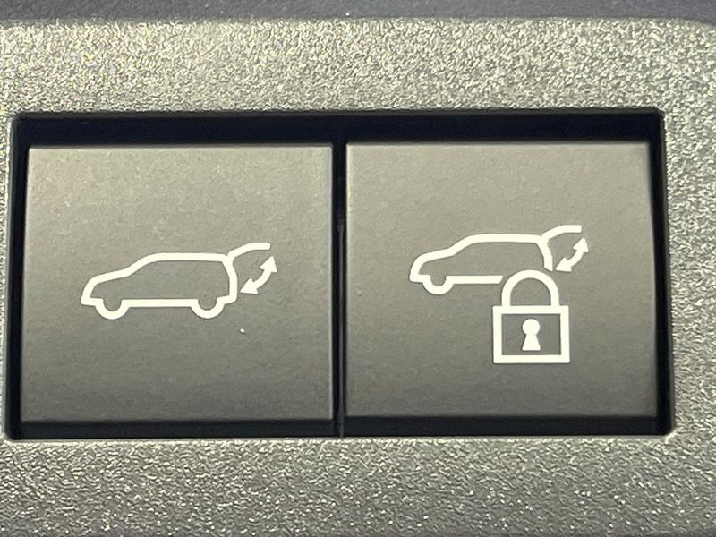2026 Toyota RAV4 6AA-AXAN64 (UW-6aaa0775d0976)[28]