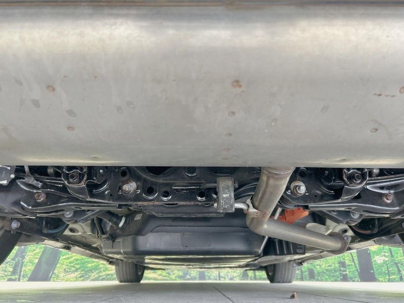 2021 Toyota Harrier Hybrid 6AA-AXUH80 (UW-6aaa0779df17c)[19]