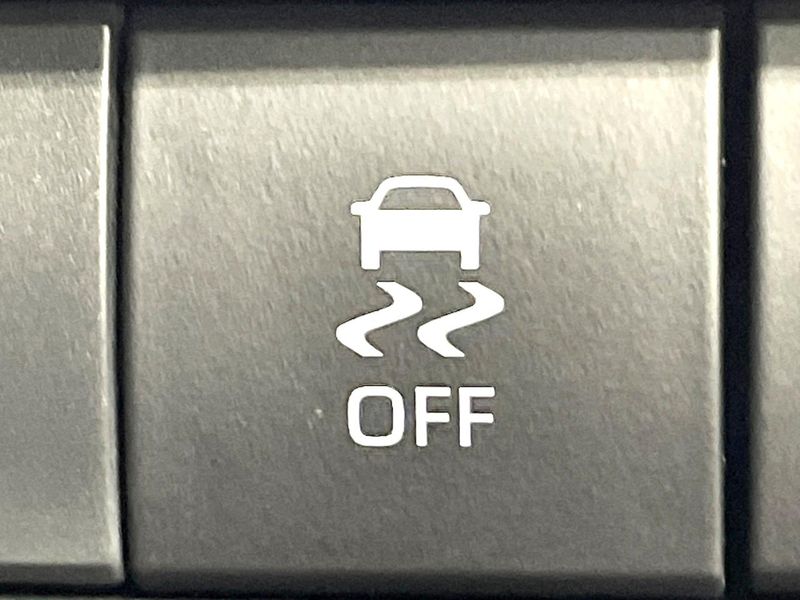 2021 Toyota Harrier Hybrid 6AA-AXUH80 (UW-6aaa077b3cd68)[12]