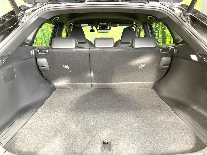 2021 Toyota Harrier Hybrid 6AA-AXUH80 (UW-6aaa077b3cd68)[28]