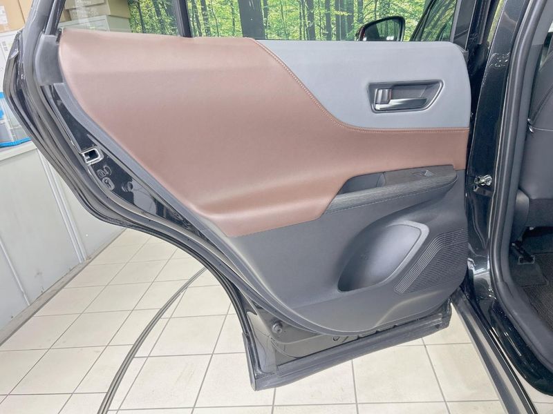 2024 Toyota Harrier Hybrid 6AA-AXUH80 (UW-6aaa07829b86c)[19]