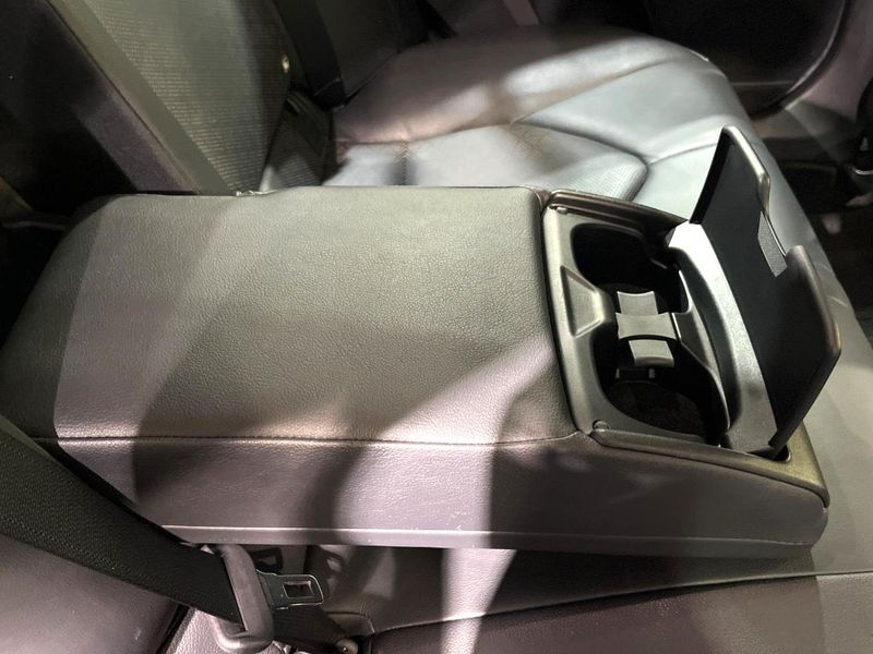 2019 Toyota Camry DAA-AXVH70 (UW-6aaa078aaaf05)[13]