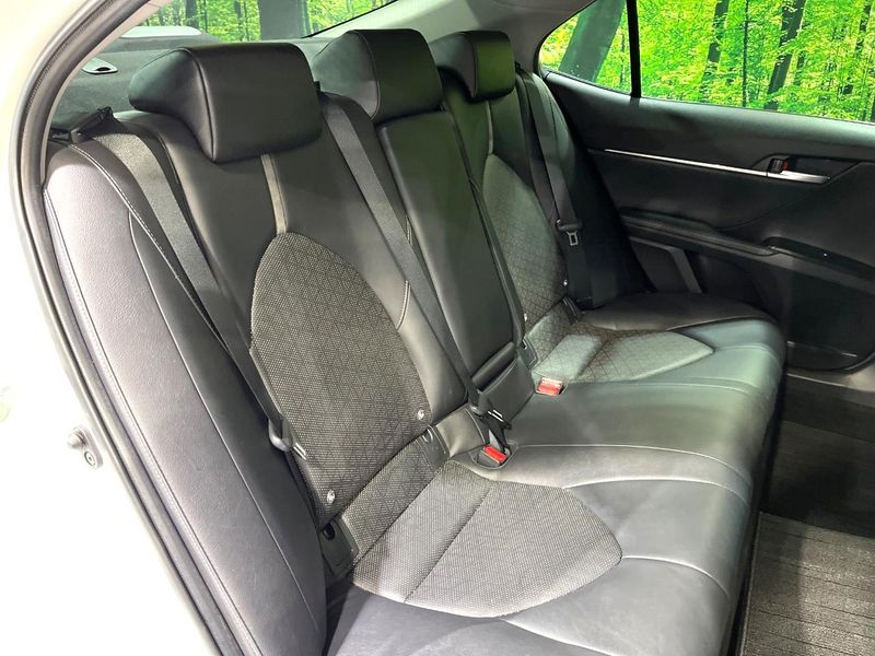 2019 Toyota Camry DAA-AXVH70 (UW-6aaa078aaaf05)[18]