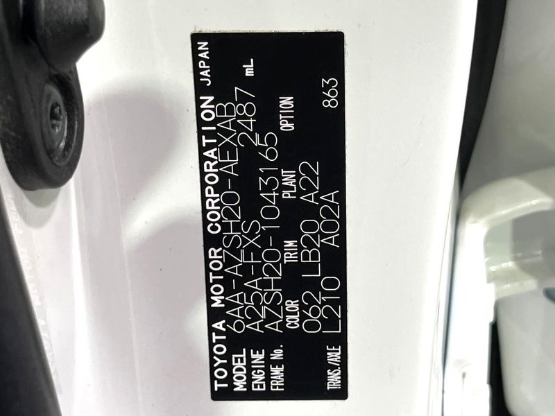 2019 Toyota Crown Hybrid 6AA-AZSH20 (UW-6aaa0794c7952)[1]