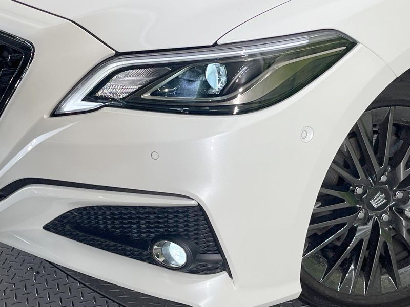 2020 Toyota Crown Hybrid 6AA-AZSH20 (UW-6aaa07956cd26)[6]