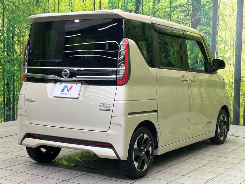2022 Nissan Roox 5AA-B44A (UW-6aaa07c71b3e8)[18]