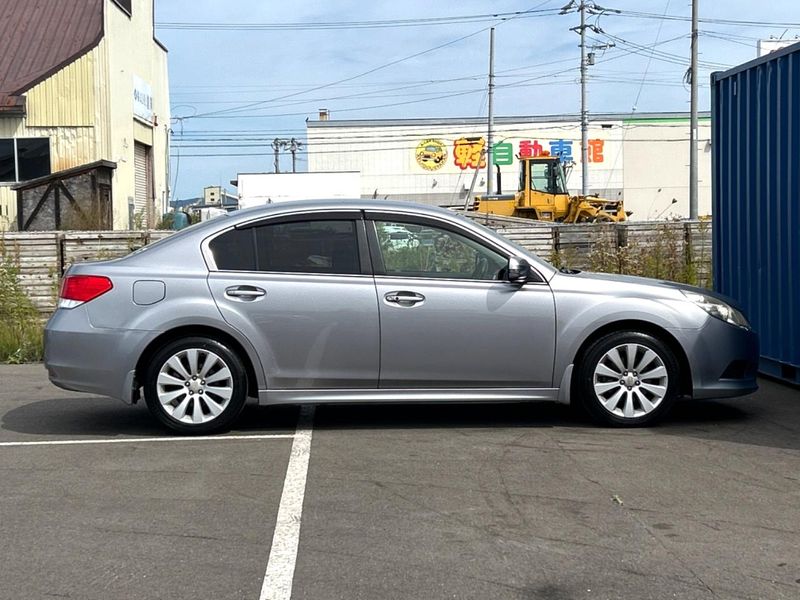 2010 Subaru Legacy B4 DBA-BM9 (UW-6aaa07de0e6cf)[17]