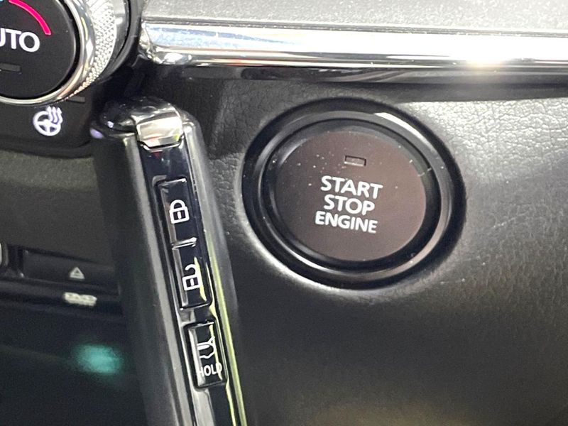 2019 Mazda CX-30 5BA-DMEP (UW-6aaa080445c22)[22]