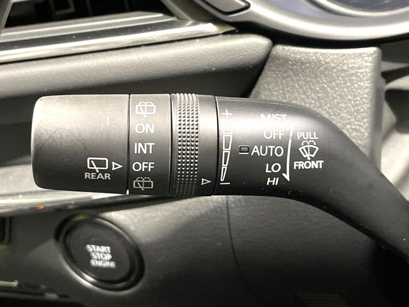 2019 Mazda CX-30 5BA-DMEP (UW-6aaa080445c22)[24]