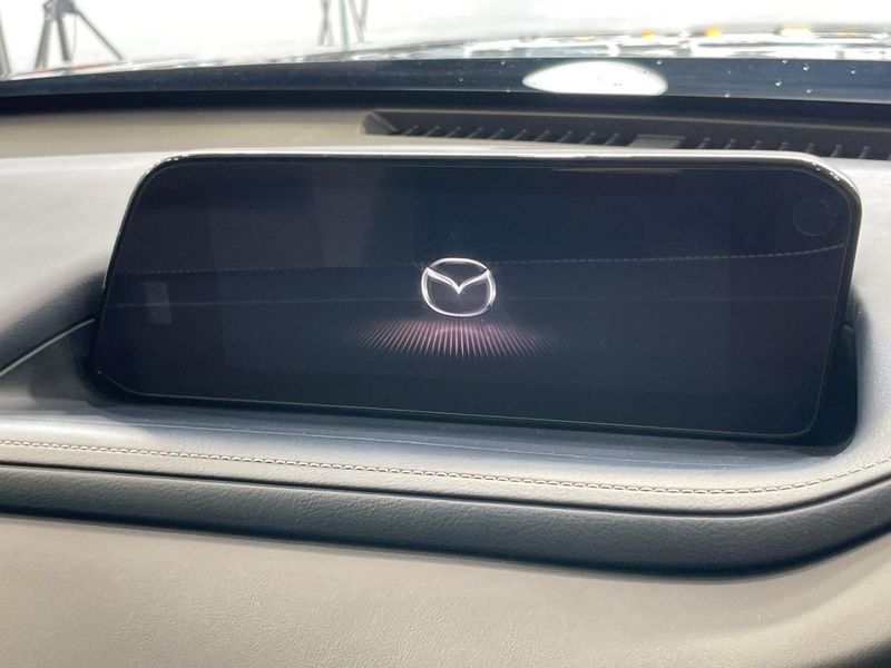 2020 Mazda CX-30 5BA-DMEP (UW-6aaa0804897c1)[9]