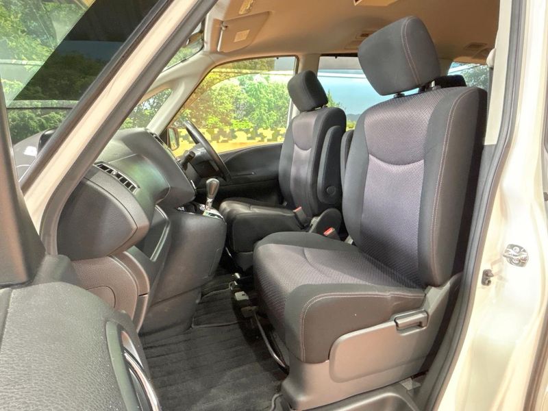 2011 Nissan Serena DBA-FC26 (UW-6aaa0818d6ec9)[28]