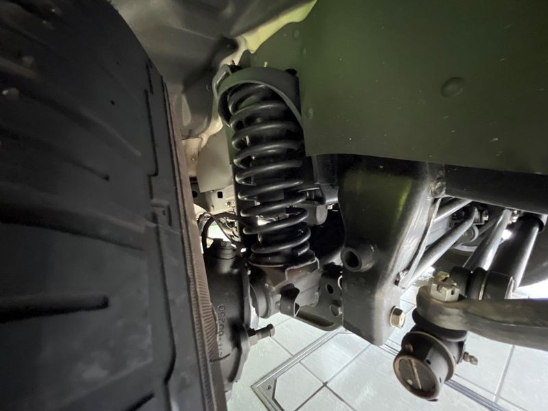 2025 Toyota Land Cruiser 70 3DA-GDJ76W (UW-6aaa083ca2393)[7]