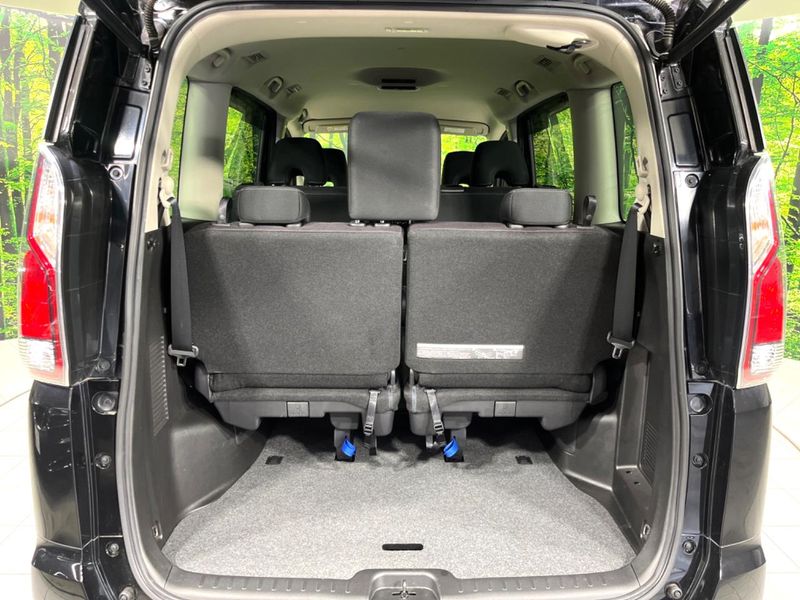 2016 Nissan Serena DAA-GFNC27 (UW-6aaa08501e7a7)[8]
