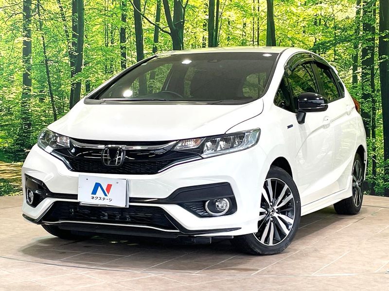 2017 Honda Fit Hybrid DAA-GP5 (UW-6aaa085e6944d)[0]