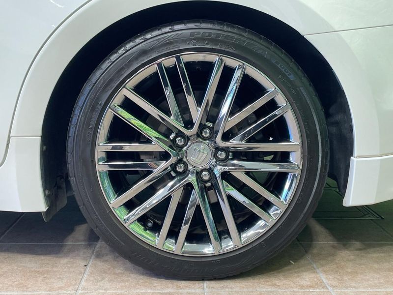 2013 Toyota Crown DBA-GRS214 (UW-6aaa086953d99)[8]