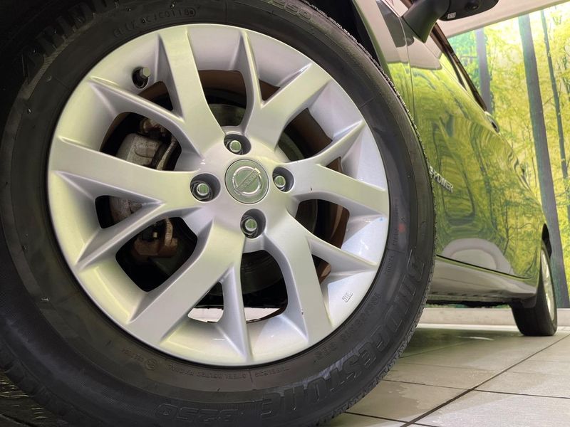 2018 Nissan Note DAA-HE12 (UW-6aaa088d5b4dc)[15]