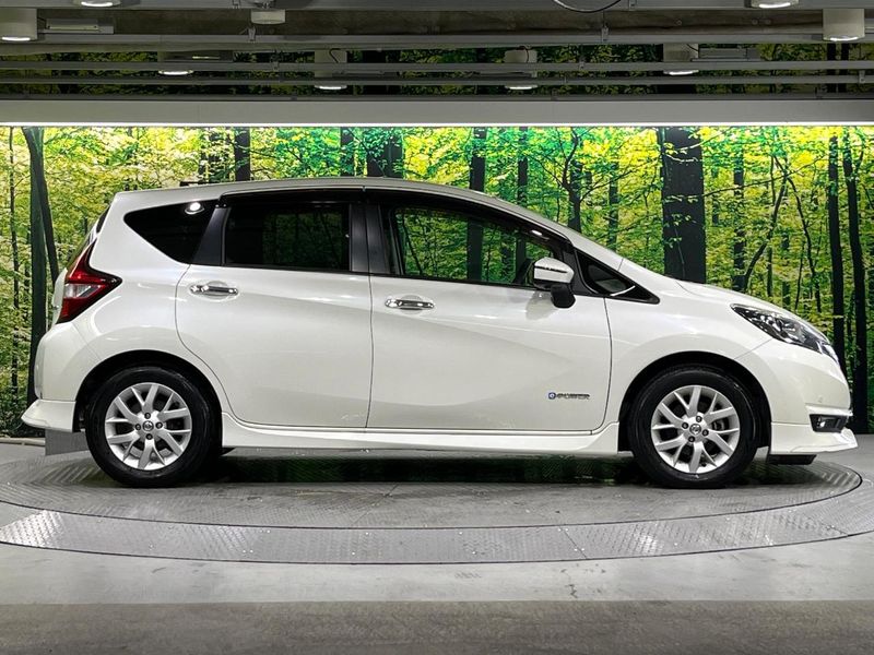 2018 Nissan Note DAA-HE12 (UW-6aaa088db2922)[8]