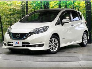 2018 Nissan Note DAA-HE12