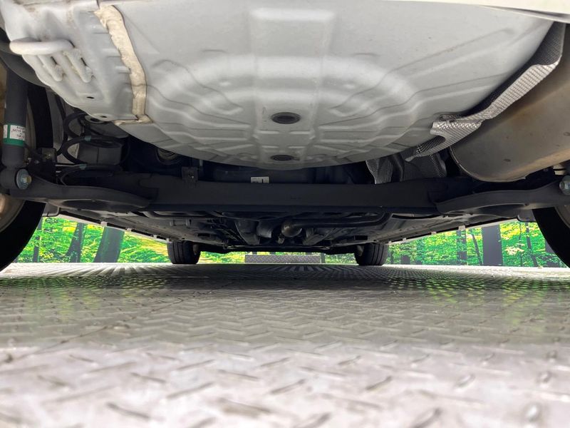 2018 Nissan Note DAA-HE12 (UW-6aaa088db2922)[17]