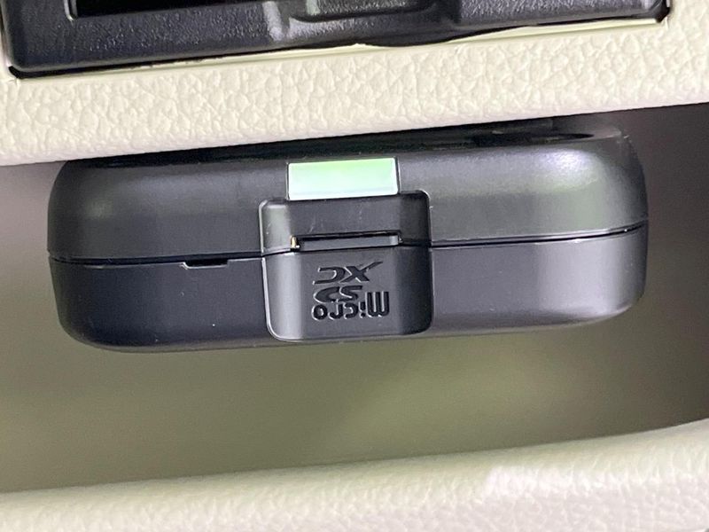 2025 Suzuki ALTO Lapin 5BA-HE33S (UW-6aaa089c8c1a0)[24]