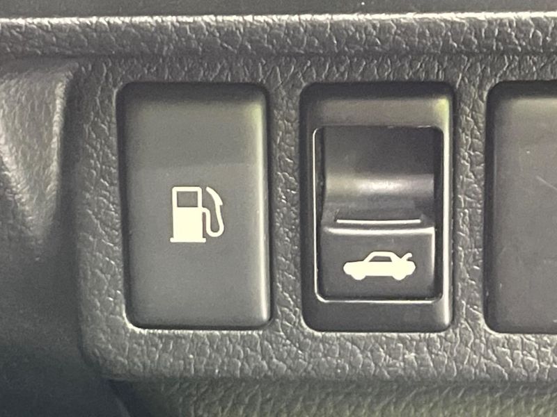 2012 Nissan Teana DBA-J32 (UW-6aaa08ae6d286)[11]