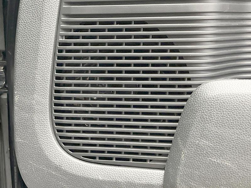 2021 Honda N-BOX CUSTOM 6BA-JF3 (UW-6aaa08e7b4c38)[23]