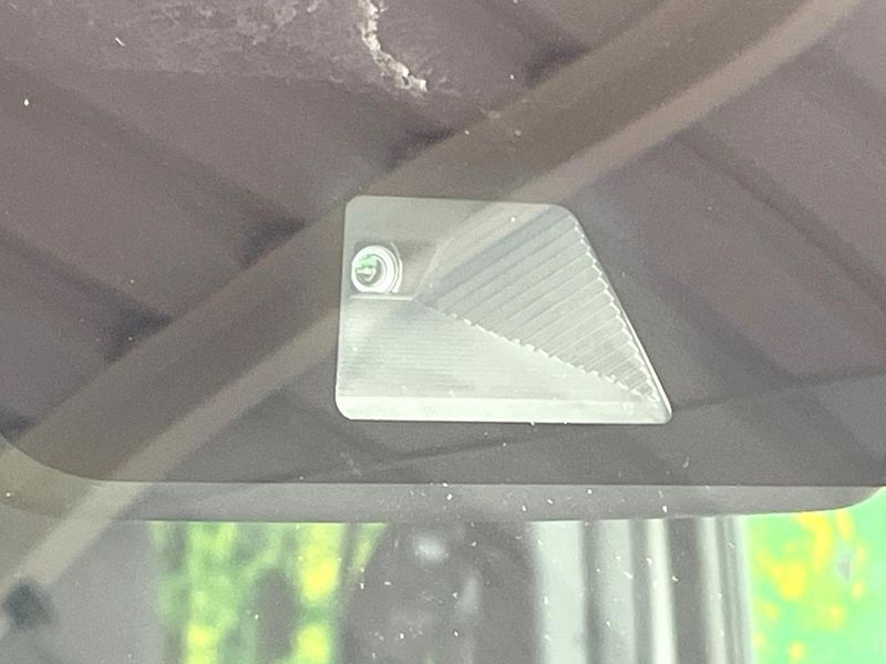 2022 Honda N-BOX CUSTOM 6BA-JF3 (UW-6aaa08f3ceb57)[5]