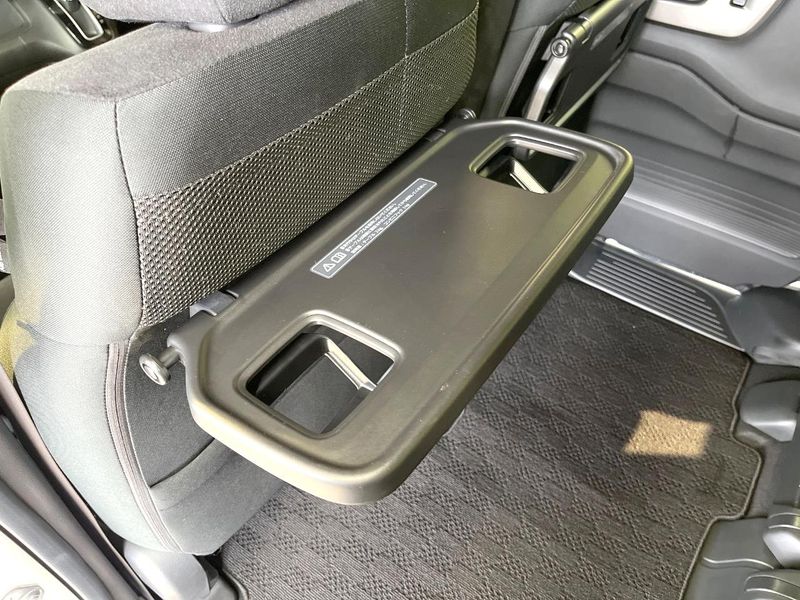 2022 Honda N-BOX CUSTOM 6BA-JF3 (UW-6aaa08f3ceb57)[25]