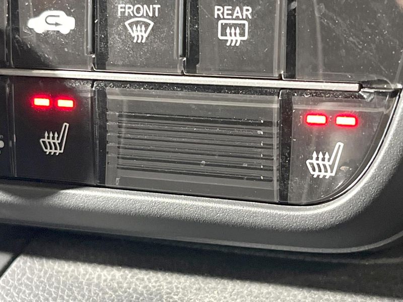2023 Honda N-BOX CUSTOM 6BA-JF3 (UW-6aaa08f99fb94)[27]