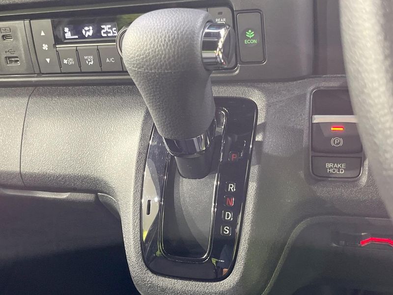 2025 Honda N-BOX CUSTOM 6BA-JF5 (UW-6aaa0906f3e01)[20]