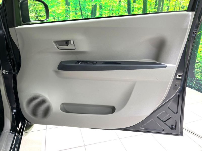 2016 Daihatsu Mira e:S DBA-LA300S (UW-6aaa09613e3cb)[27]