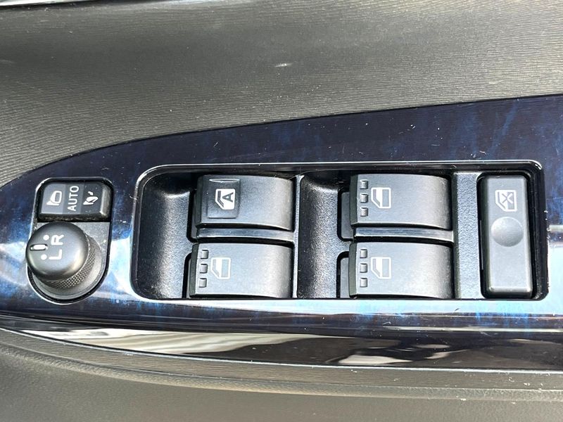 2017 Daihatsu Tanto DBA-LA600S (UW-6aaa0970e8b2b)[22]