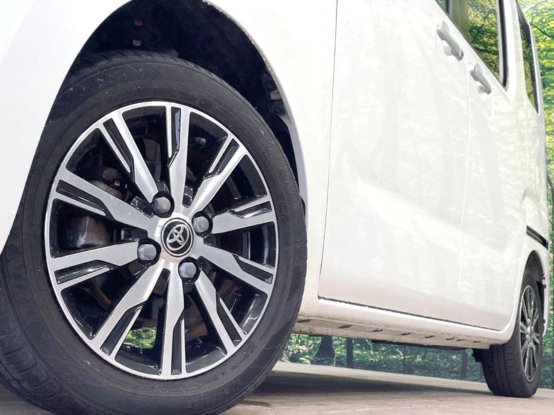 2019 Toyota Pixis Mega DBA-LA700A (UW-6aaa09878f59b)[8]
