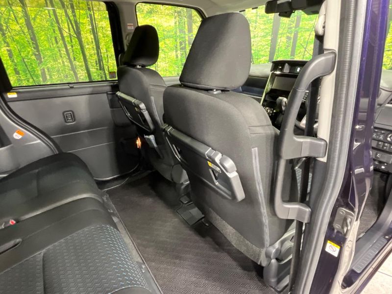 2022 Toyota Roomy 5BA-M910A (UW-6aaa09bc8a6ee)[27]