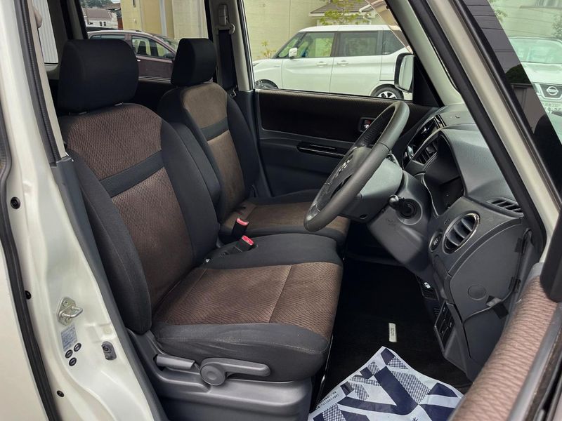 2011 Nissan Roox DBA-ML21S (UW-6aaa0a06929dd)[16]