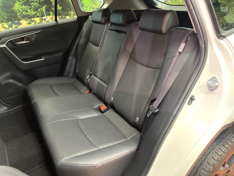 2022 Toyota RAV4 6BA-MXAA54 (UW-6aaa0a3621e9d)[9]