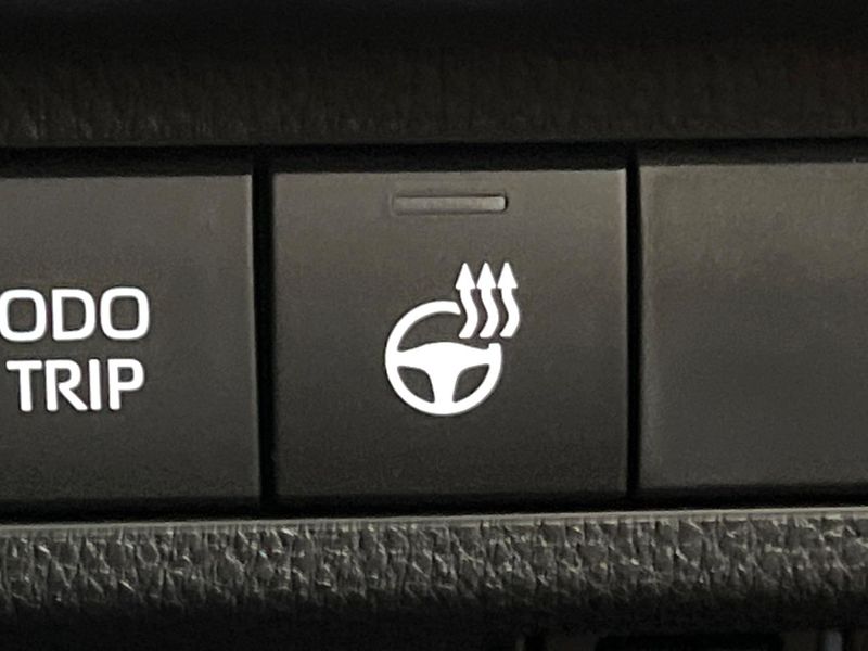 2025 Toyota RAV4 6BA-MXAA54 (UW-6aaa0a3b8b522)[22]