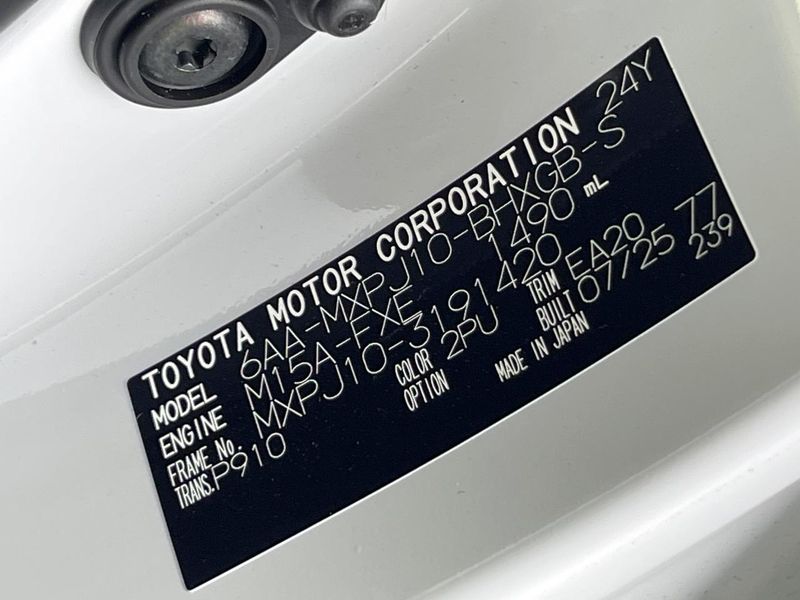 2025 Toyota Yaris Cross 6AA-MXPJ10 (UW-6aaa0a55b03ca)[1]