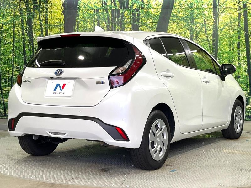 2023 Toyota Aqua 6AA-MXPK11 (UW-6aaa0a5c53f3a)[9]