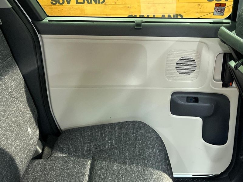 2024 Toyota Sienta 6AA-MXPL10G (UW-6aaa0a654f0bb)[6]